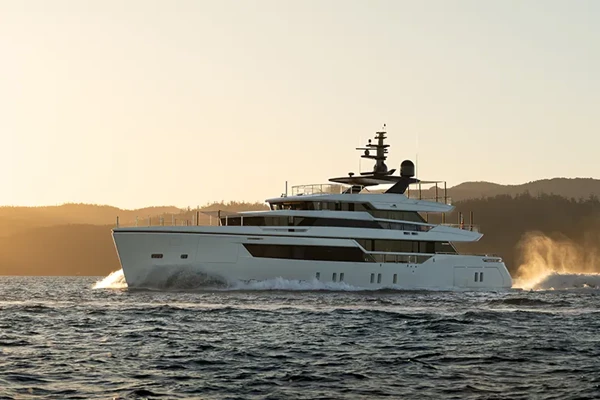 Sanlorenzo Alloy AIX